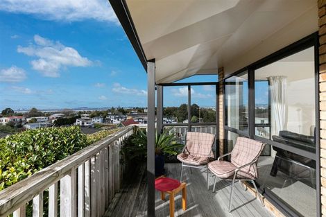 Photo of property in 23/197 Royal Road, Massey, Auckland, 0614