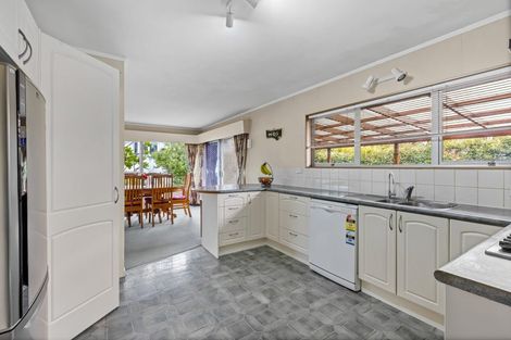 Photo of property in 23 Coromandel Crescent, Mairangi Bay, Auckland, 0630