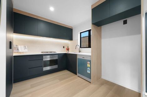 Photo of property in 8a Woburn Street, Mangere East, Auckland, 2024