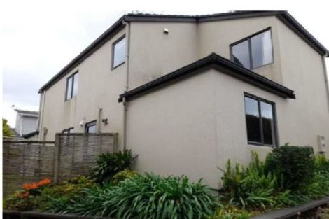 Photo of property in 2/26a Dallinghoe Crescent, Milford, Auckland, 0620