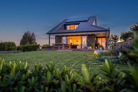 Photo of property in 8 Country Lane, Waipawa, 4210
