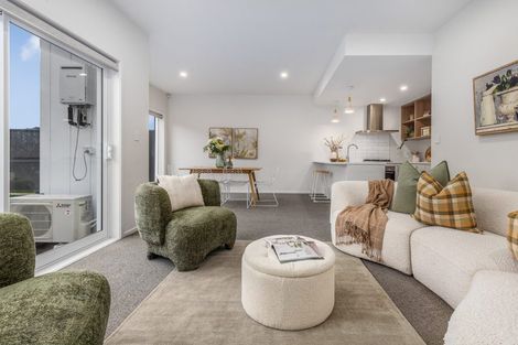 Photo of property in 81 Hokioi Drive, Kenepuru, Porirua, 5022