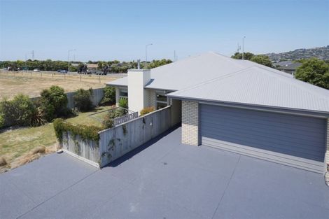 Photo of property in 11 Saint Peters Close, Woolston, Christchurch, 8062