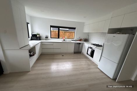 Photo of property in 2/15 Tokerau Drive, Rototuna North, Hamilton, 3210