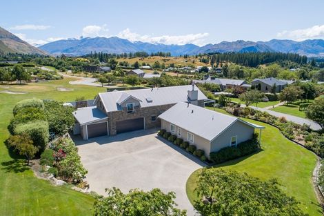 Photo of property in 2 Elderberry Crescent, Wanaka, 9305