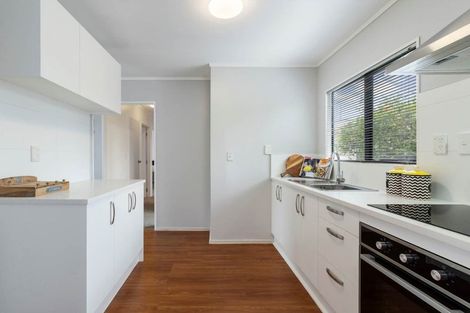 Photo of property in 2/23 Mahia Road, Manurewa, Auckland, 2102