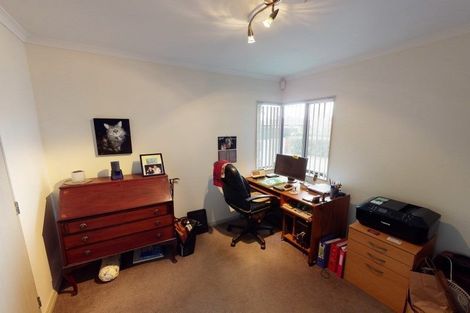 Photo of property in 3 Ahmad Close, Levin, 5510