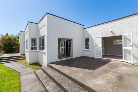 Photo of property in 42 Jellicoe Street, Greytown, 5712