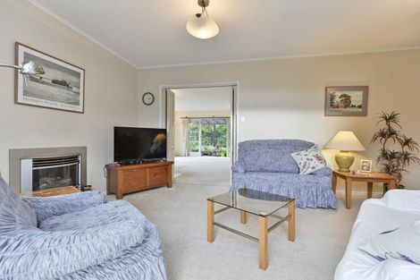 Photo of property in 6 Carl Avenue, Havelock North, 4130