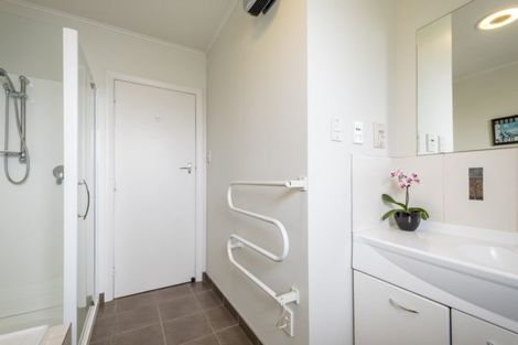 Photo of property in 4 Newbourne Crescent, Redwoodtown, Blenheim, 7201