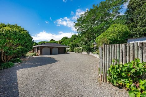 Photo of property in 23 Tawa Street, Waikanae, 5036