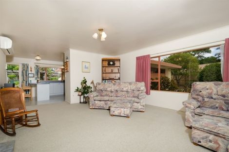 Photo of property in 24 Sunny Crescent, Huapai, Kumeu, 0810