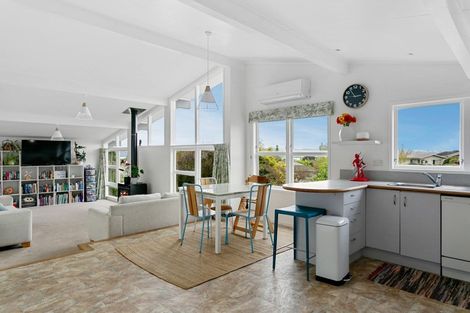 Photo of property in 47 Hyde Avenue, Richmond Heights, Taupo, 3330