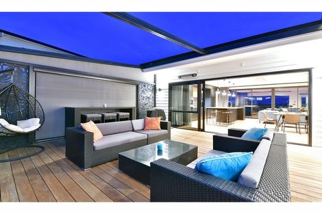 Photo of property in 110 Arran Point Parade, Orewa, 0931