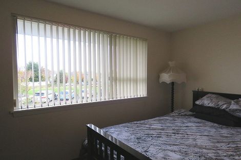 Photo of property in 2/28 Mona Vale Avenue, Riccarton, Christchurch, 8011