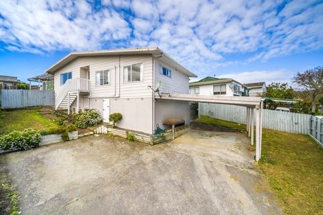 Photo of property in 71 Simon Ellice Drive, Bayview, Auckland, 0629
