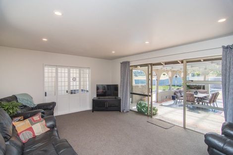 Photo of property in 11 Bath Street, Pareora West, Timaru, 7972