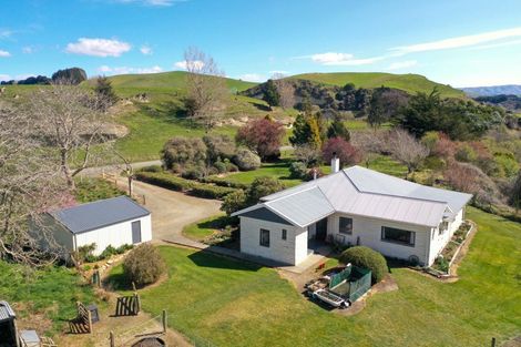 Photo of property in 43 Doug Ledgerwood Drive, Wanaka, 9305