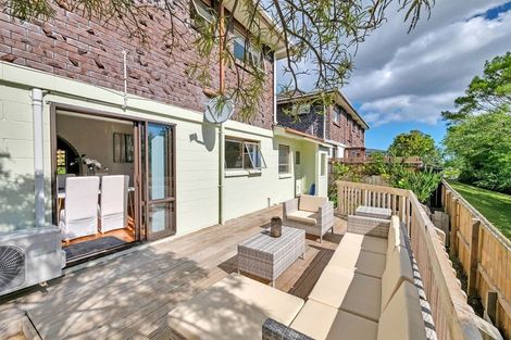 Photo of property in 1/14 Thelma Crescent, Torbay, Auckland, 0630