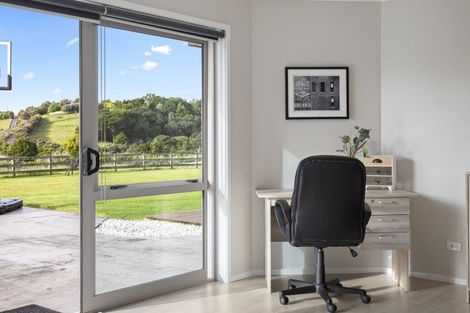 Photo of property in 331b Bald Hill Road, Waiuku, 2681