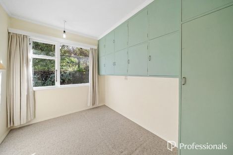 Photo of property in 5 Hill Road, Belmont, Lower Hutt, 5010