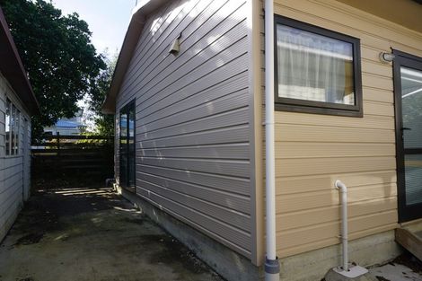 Photo of property in 40 Galsworthy Place, Bucklands Beach, Auckland, 2014