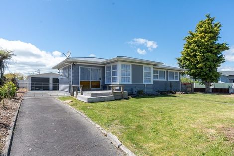Photo of property in 5 Guy Place, Melville, Hamilton, 3206
