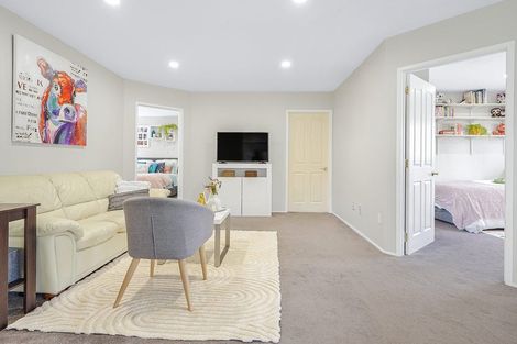 Photo of property in 4 Sudbury Court, Rototuna North, Hamilton, 3210