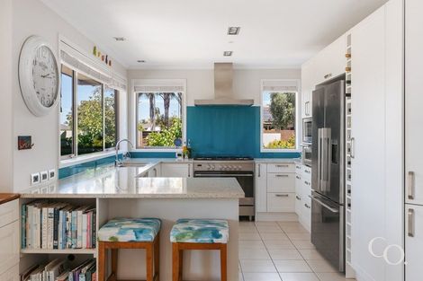 Photo of property in 2 Koro Mews, Papamoa Beach, Papamoa, 3118