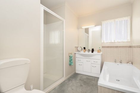 Photo of property in 18 Devon Street, Glenholme, Rotorua, 3010