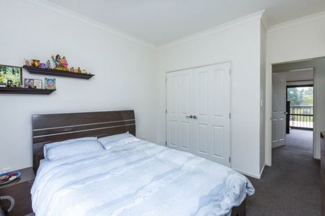 Photo of property in 90 Kirton Drive, Riverstone Terraces, Upper Hutt, 5018