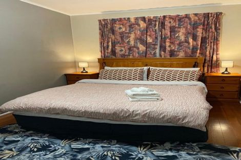 Photo of property in 24 Palmer Crescent, Silverstream, Upper Hutt, 5019