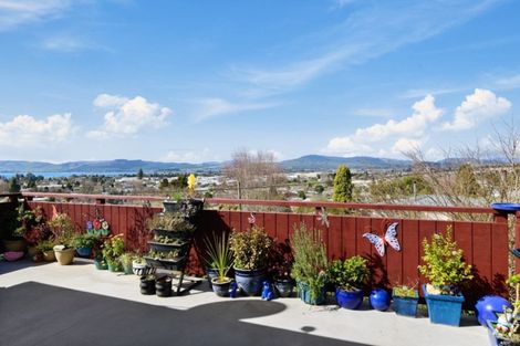 Photo of property in 83 Mallard Drive, Selwyn Heights, Rotorua, 3015