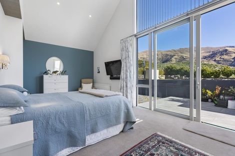 Photo of property in 5 Ruby Ridge, Wanaka, 9305