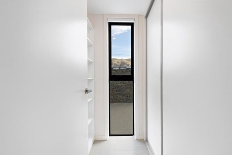 Photo of property in 46b Dungarvon Street, Wanaka, 9305