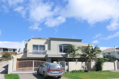 Photo of property in 18a Rita Street, Mount Maunganui, 3116
