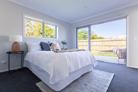 Photo of property in 11 Rotoiti Place, Paraparaumu, 5032