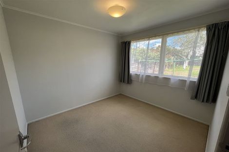 Photo of property in 16 Bayside Avenue, Te Atatu Peninsula, Auckland, 0610