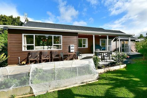 Photo of property in 15 Zealandia Road, Manly, Whangaparaoa, 0930