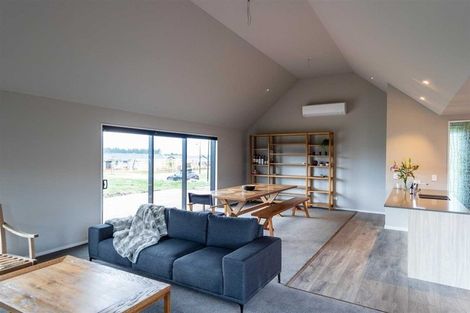 Photo of property in 43 Northburn Road, Wanaka, 9305