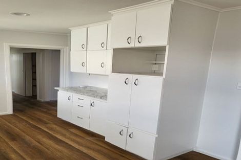 Photo of property in 4a Ngahina Street, Paraparaumu, 5032