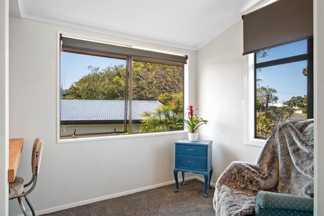 Photo of property in 54 Roretana Drive, Athenree, Katikati, 3177