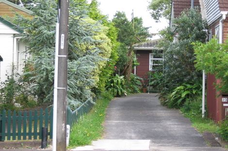 Photo of property in 23b Alberta Street, Point Chevalier, Auckland, 1022