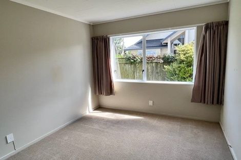 Photo of property in 17 Thurston Place, Bucklands Beach, Auckland, 2012