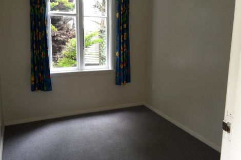 Photo of property in 8 Mahoe Street, Otaki Beach, Otaki, 5512