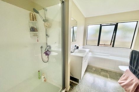 Photo of property in 25 Innisowen Place, Flat Bush, Auckland, 2019