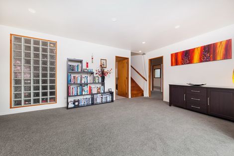 Photo of property in 78 Crows Road, Swanson, Auckland, 0614