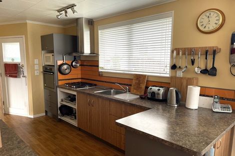 Photo of property in 66 Richmond Avenue, Richmond Heights, Taupo, 3330