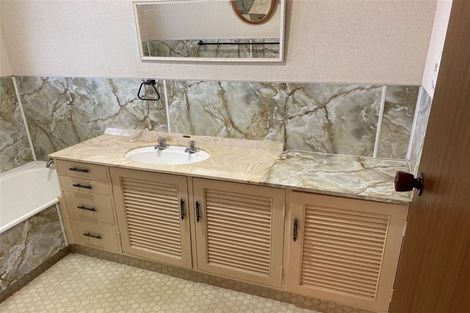 Photo of property in 37 Seales Road, Morrinsville, 3300