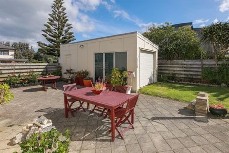 Photo of property in 292a Seaforth Road, Waihi Beach, 3611